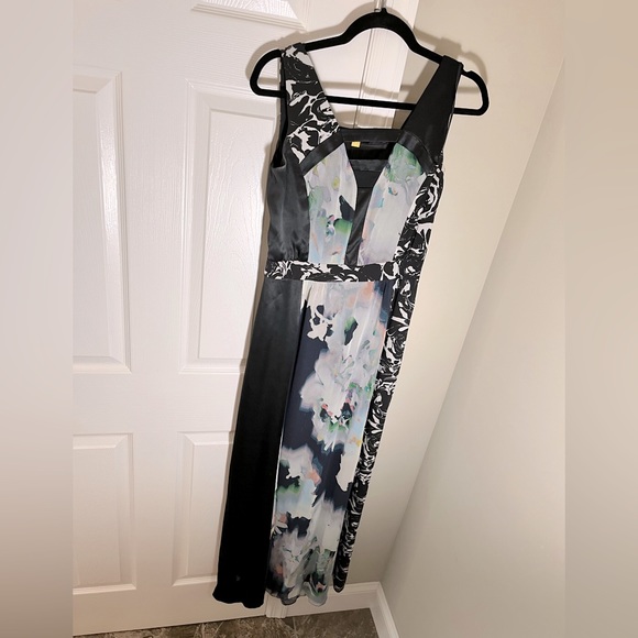 Anthropologie Dresses & Skirts - Anthropologie Silk Gown by leifsdottir Size 4